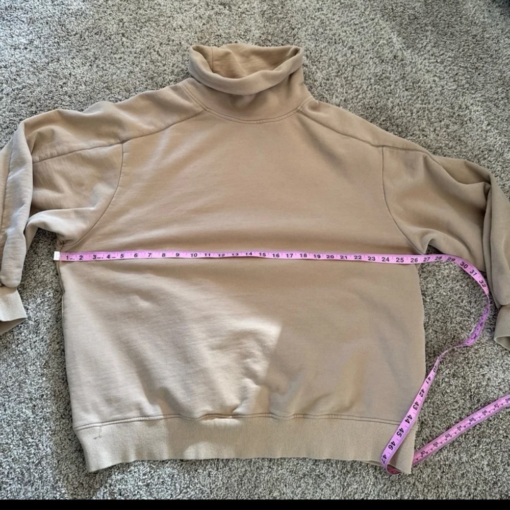 Nap Lounge Boxy Turtleneck Sweatshirt Camel Tan Cowl Neck Oversized Baggy
Sz XL - Picture 12 of 12